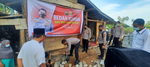 Bedah rumah
