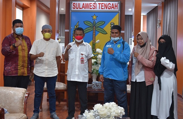 Gubernur Sulteng