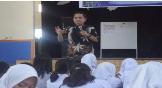 KPU Sulteng Goes to School, Target 78 Persen Partisipasi Pemilih di 2024  