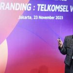 TMI to Telkomsel,- CEO Telkomsel Ventures Mia Melinda menjelaskan bahwa pembaharuan identitas TMI menjadi Telkomsel Ventures selaras dengan semangat Telkomsel dalam menggerakkan kemajuan yang terinspirasi dari semangat bangsa Indonesia. Langkah ini semakin menegaskan komitmen dan peran Telkomsel Ventures dalam mendukung pemberdayaan startup potensial untuk berkembang di Indonesia. Foto : Istimewah