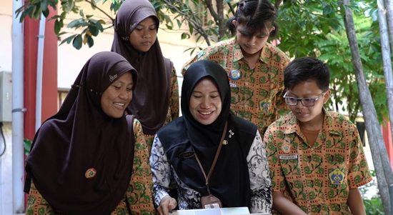 Pijar Sekolah, Solusi Meningkatkan Kualitas Pendidikan di Indonesia