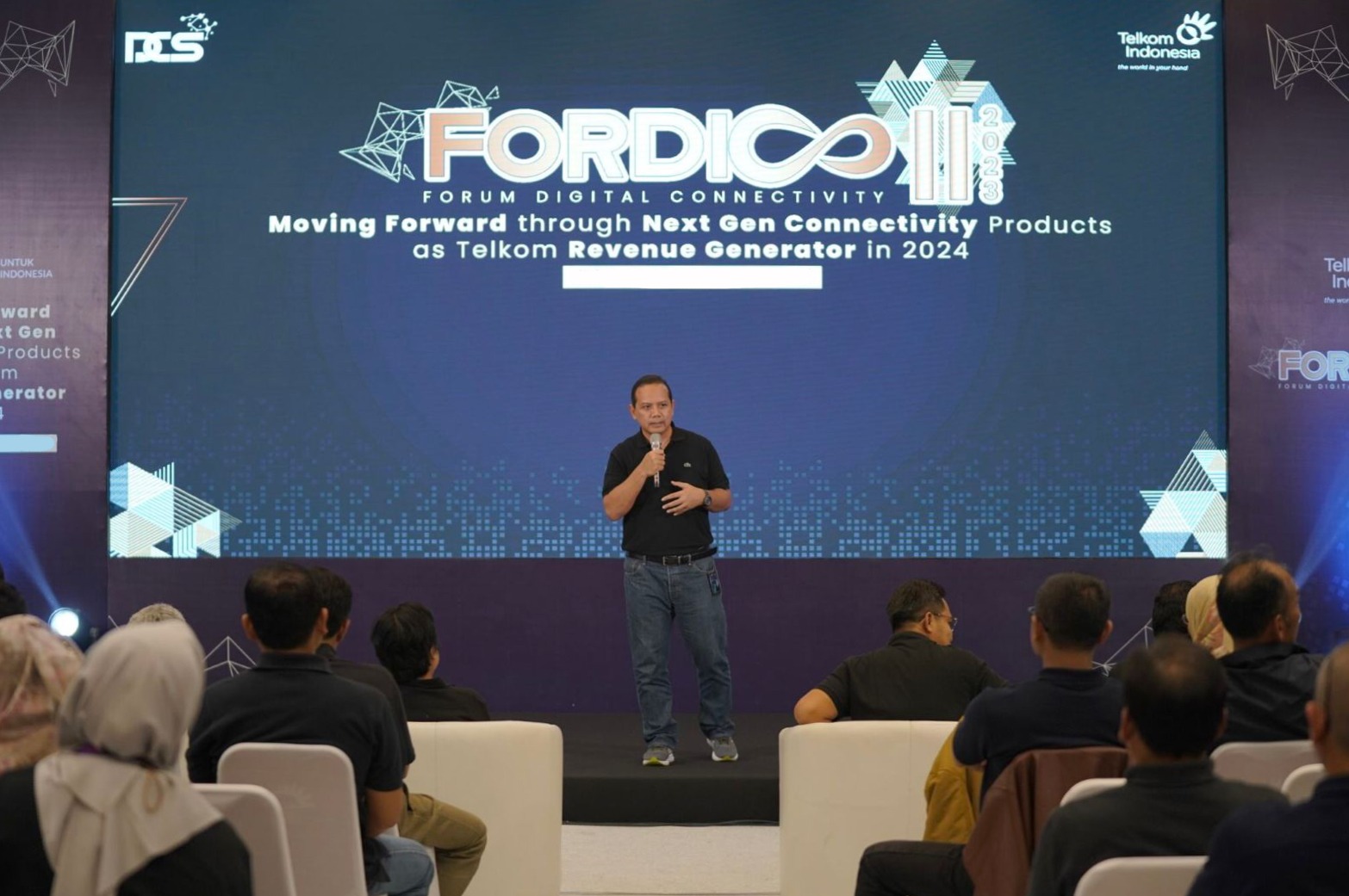 *Keterangan foto:* Executive General Manager Digital Connectivity Service Telkom Teuku Muda Nanta (tengah) dalam Forum Digital Connectivity (FORDICO) Telkom di Jakarta, beberapa waktu lalu. Foto : Istimewah